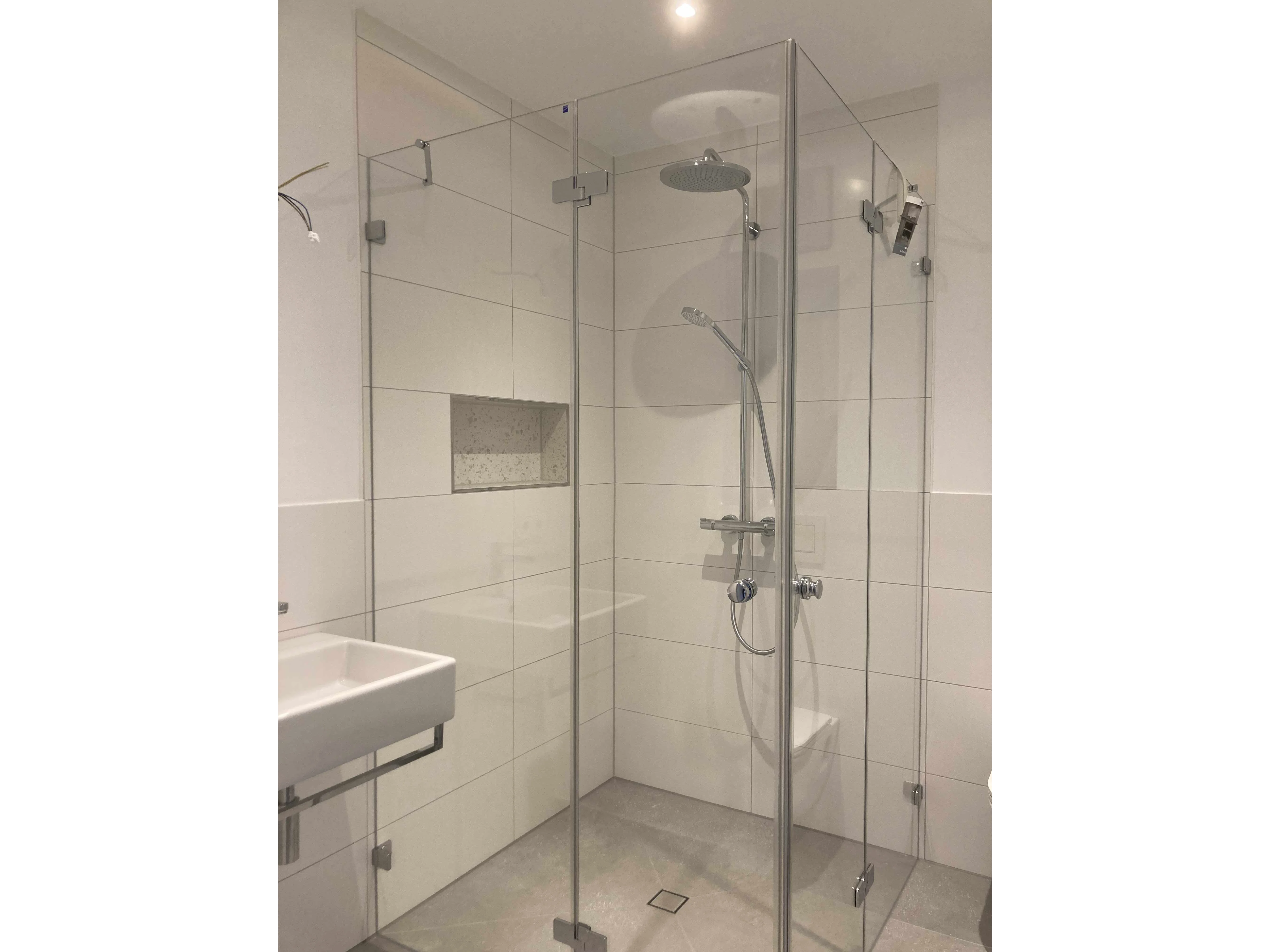 Dusche, zweite Einheit